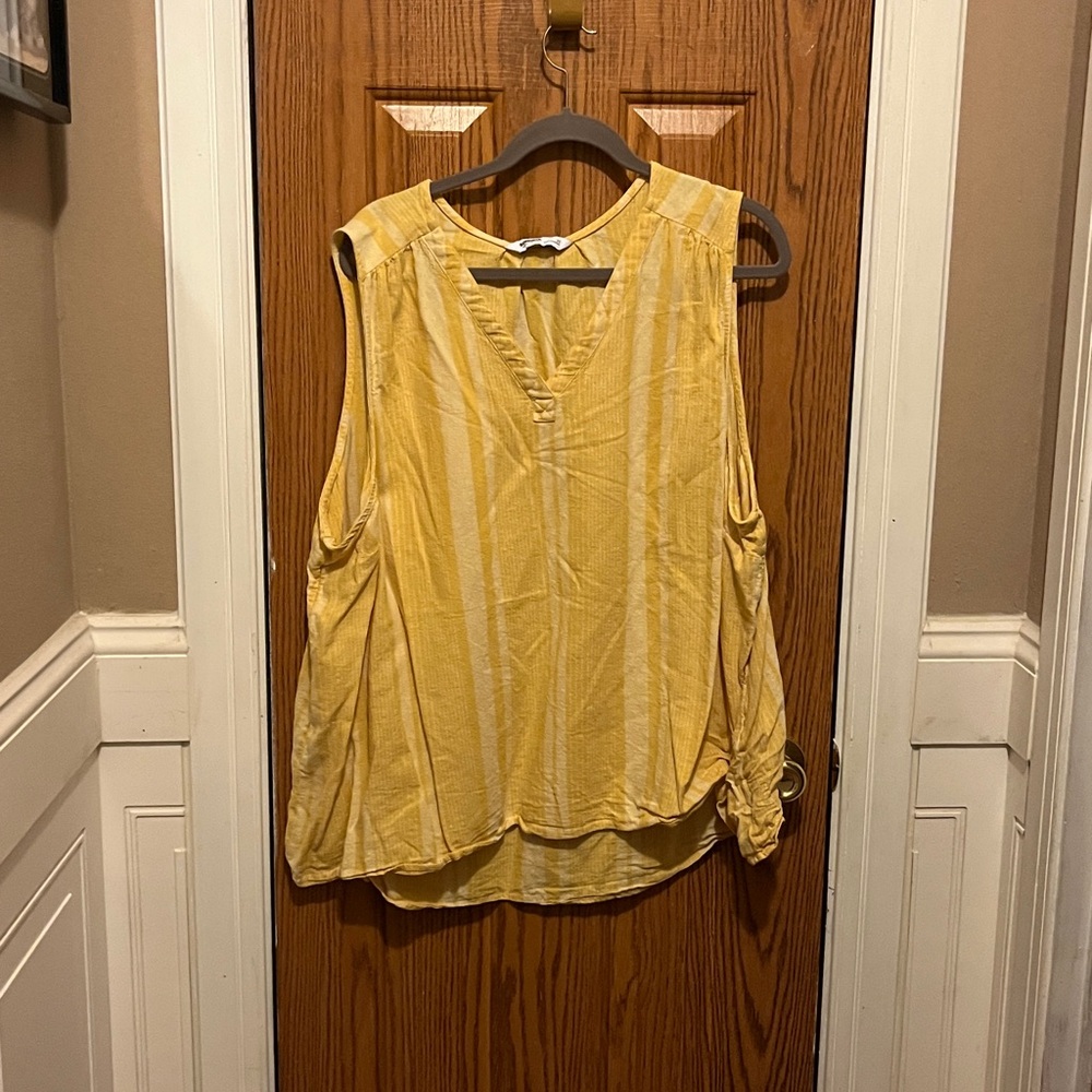 Sonoma Yellow Textured Top